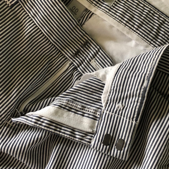 Gap Seersucker Chino Pants - Picture 6 of 6